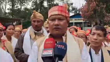 সোণাৰি: চৰাইদেউৰ লাংকুৰী দেওশালত চোমদেও পূজা অনুষ্ঠিত,দেওশালত জনালে উদ্যোগতাই