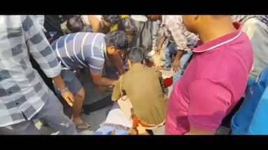 गम्हरिया: भागवत चौक के पास दर्दनाक सड़क दुर्घटना, एक युवक की मौत, दूसरे की हालत नाज़ुक