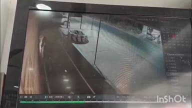 बतौली: बतौली में एक ही रात चोरों ने दो दुकानों को निशाना बनाकर सनसनी फैला दी, लाखों रुपए के सामान की चोरी