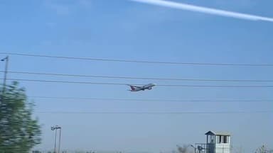 सांगानेर: मुंबई से जयपुर आ रही फ्लाइट में उड़ते विमान में पैसेंजर ने सिगरेट पीने की कोशिश की, क्रू मेंबर ने टोका तो की अभद्रता