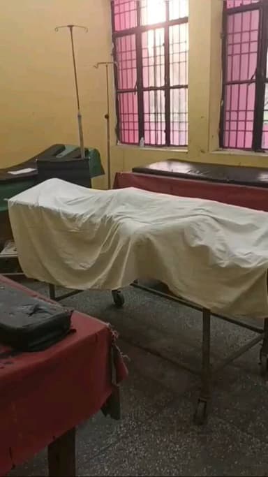 धामपुर: नहटौर क्षेत्र के गांव बल्लाशेरपुर में दो बाइकों की भिड़ंत में होली मनाने आए एक युवक की मौत, दूसरा बाइक सवार भी घायल