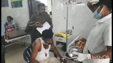 चाईबासा: मुफ्फसिल थाना क्षेत्र के अरगुंडी गांव में अवैध शराब की सूचना पर छापेमारी करने गई उत्पाद विभाग की टीम पर जानलेवा हमला