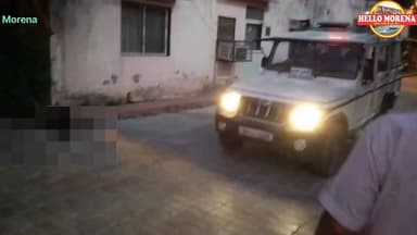 नगरनिगम में महापौर चैंबर के बगल में मिली युवक की लाश। अधिक शराब पीने से मौत की आशंका👇
मृतक का नाम शशि पुत्र राधेश्याम शु...