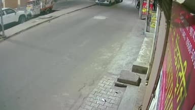 ਲੁਧਿਆਣਾ ਪੂਰਬੀ: ਲੁਧਿਆਣਾ ਨਿਊ ਸ਼ਿਵਾਜੀ ਨਗਰ ਇਲਾਕੇ ਵਿੱਚ ਚੋਰਾਂ ਦੇ ਹੌਸਲੇ ਬੁਲੰਦ ਦੁਕਾਨਦਾਰ ਤੇ ਬੀਅਰ ਦੀ ਬੋਤਲ ਨਾਲ ਕੀਤਾ ਹਮਲਾ