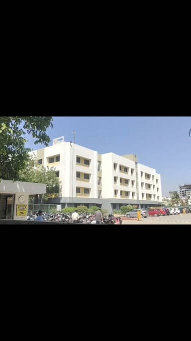 ભાયલી ની વીબ્ગ્યોર સ્કૂલ સામે આકરી કાર્યવાહી