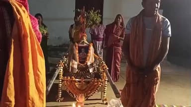 ଝାରସୁଗୁଡା: ଠରକଶପୁର ଗ୍ରାମରେ ଚାଲିଥିବା ଚବିଶ ପ୍ରହର ଅଖଣ୍ଡ ହରିନାମ ନାମଯଜ୍ଞରେ ଧୁମଧାମରେ ଗୌରାଙ୍ଗ ମହାପ୍ରଭୁ ଏବଂ ଶ୍ରୀ ଚୈତନ୍ୟ ଜନ୍ମ ପାଲିତ