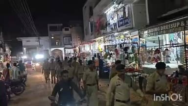 थानखम्हरिया: बेमेतरा जिला के विभिन्न थानों की पुलिस ने होली पर्व को लेकर विभिन्न स्थानों पर किया फ्लैग मार्च, शांति का दिया संदेश