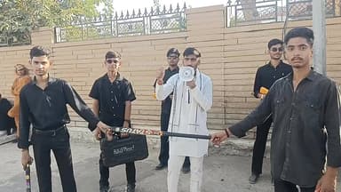 माली समाज की निकली ऐतिहासिक गैर में दिखे पीएम मोदी से लेकर प्रेमानंद महाराज के स्वांग #live #viral