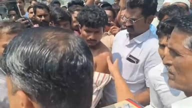 पंढरपूर: पंढरपुरात पोलिसांची ट्रक चालकाला बेदम मारहाण, आमदार राजू खरे आक्रमक