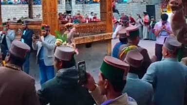 सांगला: सांगला घाटी में होली उत्सव के साथ-साथ फाग मेले का हुआ आगाज़, वीडियो आया सामने