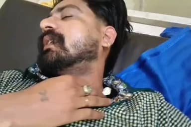 ਮਲੋਟ: ਗੁਰੂ ਰਵਿਦਾਸ ਨਗਰ ਵਿਖੇ ਇੱਕ ਵਿਅਕਤੀ ਤੇ ਡਿੱਗੀ ਬਿਜਲੀ ਤਾਰ, ਜਖਮੀ ਨੂੰ ਸਰਕਾਰੀ ਹਸਪਤਾਲ ਵਿਖੇ ਕਰਵਾਇਆ ਦਾਖਲ