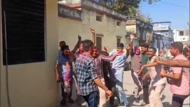 आबू रोड: आबूरोड में होली के धुलेटी पर पुलिस जवानों ने मनाया रंगों का पर्व, YDJ की धुन पर झूमे अधिकारी-कर्मचारी