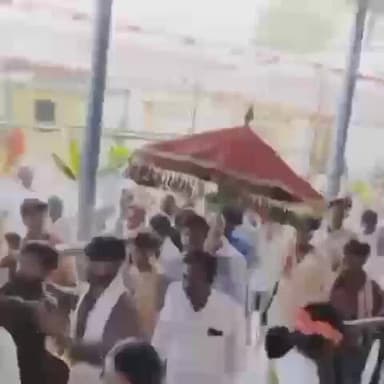 అగళి మండల సమీపంలోని ఆంధ్ర కర్ణాటక సరిహద్దు గ్రామం జక్కనహళ్లిలో ప్రముఖ సినీ హీరో అర్జున్ పర్యటన