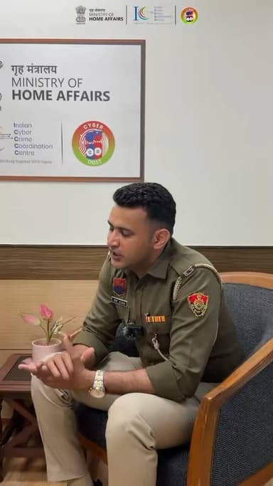 Hindustan ki har ladki ko yeh pata hona zaroori hai. #WomenSafety #OnlineSafety #Women #Cybercrime