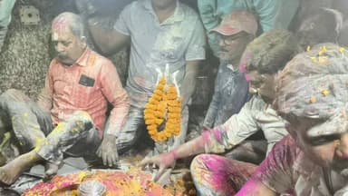 बरहेट: बरहेट में हर्षोल्लास के साथ होली का पर्व संपन्न, शिवगादी धाम में भी उड़ा गुलाल