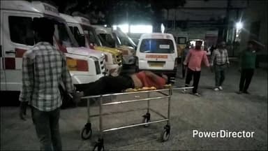 कटिहार: काढ़ागोला मरघिया घाट के पास बाइक सवार अनियंत्रित होकर गिरा, घायल अस्पताल में भर्ती, परिजन चिंतित