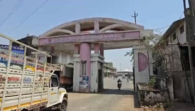 હિંમતનગર: સાબરકાંઠામાં ઘઉંના ટેકાના ભાવે વેચાણ માટે 2534 ખેડૂતોએ રજીસ્ટ્રેશન કરાવ્યું.