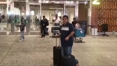 ದೇವನಹಳ್ಳಿ: ದುಬೈನಿಂದ ಕೆಂಪೇಗೌಡ ಏರ್ಪೋರ್ಟ್ ಗೆ ಆಗಮಿಸಿದ ನಾಲ್ಕನೇ ವಿಮಾನ 246 ಪ್ರಯಾಣಿಕರು ತಾಯ್ನಾಡಿಗೆ