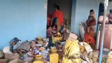 मेदिनीनगर (डालटनगंज): सुआ के निराला टोला में सिगरेट न देने पर दुकान फूंकी, शादी के सामान सहित ₹10 लाख की संपत्ति जली