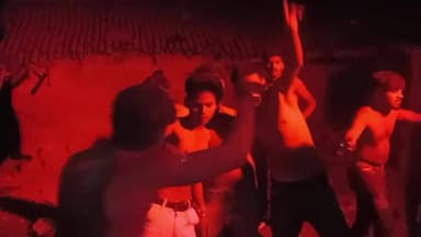 हैप्पी होली पब्लिक भाइयों को