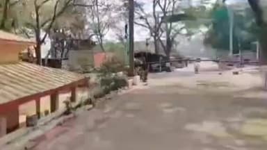 बैरगनियां: नेपाल में चुनाव के चलते बैरगनिया भारत-नेपाल बॉर्डर सील, आवाजाही बंद होने से छाया सन्नाटा