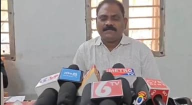 మీ భూమి మీ హక్కు కార్యక్రమం ద్వారా జరిగే మూడో విడత రి సర్వేకు ప్రజలు సహకరించాలి అడ్డతీగల తహసిల్దార్ దొరకయ్య