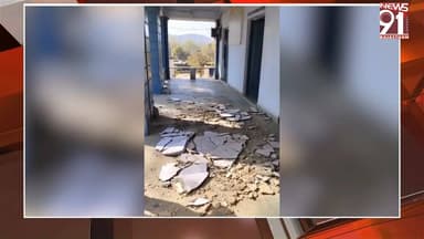 तहसील कार्यालय में भरभराकर गिरा छत का प्लास्टर, बडा हादसा होने से टला
#newsfeed #News #rajasthan #RajasthanNews #viralre...