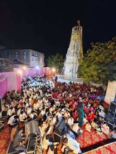 जैन धर्म के पार्श्व भैरवनाथ जी के नाम भक्ति संध्या आगोलाई में भाजपा नेता जसवंत सिंह इंदा भी हुए शामिल...