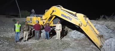 🔳वित्तीय वर्ष की समाप्ति को देखते हुए खनिज विभाग सख्त
🔳समय-सीमा में डेड रेंट व रॉयल्टी जमा नहीं करने पर 5 खदानें निरस्त...