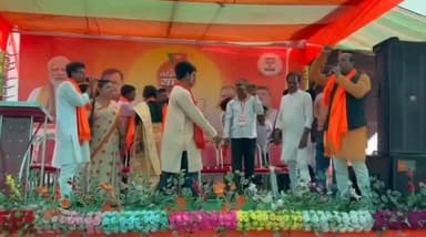 গোসাবা: ধর্না দিয়ে CM হয়েছে, ধর্না দিয়েই মুখ্যমন্ত্রীত্ব থেকে বিদায় নেবেন বিপ্লব দেব পাল্টা গোসাবায় কটাক্ষ ব্লকTMC সা:সম্পাদক