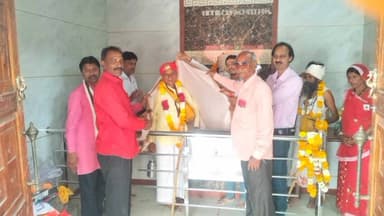 अलीराजपुर: शहर में कबीर पंथ के गुरु ने नर्मदा परिक्रमा वासी हेमंत भगत का किया नामकरण, कबीर पंथ की चादर विधि से साधु का दर्जा दिया