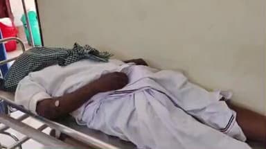 பண்ருட்டி: பண்ருட்டி அருகே இருசக்கர வாகனத்தில் சென்ற அதிமுக நிர்வாகி மீது கார் மோதி உயிரிழப்பு