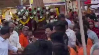 નાંદોદ: આજે હરસિધ્ધી માતાજી ના પ્રાગટ્ય દિવસ નિમિતે રાજપીપલા શહેર મા ભવ્ય શોભાયાત્રા નિકળી.