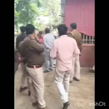 कटेया: बेलही खास गांव में खेत में मिला विवाहिता का अधजला शव, सास हिरासत में, पूछताछ जारी