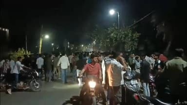 मेदिनीनगर (डालटनगंज): मेदिनीनगर में बच्चा चोर के शक में बुजुर्ग और महिला की पिटाई, पुलिस ने बचाकर थाना लाई, पूछताछ जारी