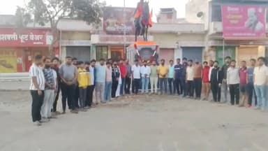 माढा: मोडनिंब येथील ग्रामपंचायत कार्यालयासमोर उभारण्यात आला छत्रपती शिवाजी महाराजांचा पुतळा