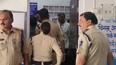 मोहन बड़ोदिया: ग्राम चंदोनी में दो पक्षों में मारपीट, मोहन बड़ोदिया पुलिस ने दोनों पक्षों के 7-7 लोगों पर मामला दर्ज किया