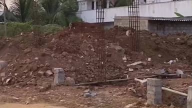 కావలి: ప్రభుత్వ భూముల్లో కొనసాగుతున్న అక్రమ నిర్మాణాలు