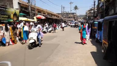 ಮಡಿಕೇರಿ: ಆಟೋ ಚಾಲಕನ ಮೇಲೆ ಹಲ್ಲೆಗೆ ಯತ್ನ ಪ್ರಕರಣ,ನಗರದಲ್ಲಿ ಅಸ್ಸಂ ಕಾರ್ಮಿಕರನ್ನು ಬಾಯ್ಕಾಟ್ ಮಾಡಿದ ಆಟೋ ಚಾಲಕರು