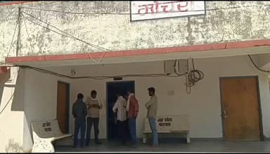 छोटी सरवन: कोटड़ा गांव में खेत में मोटर चलाते समय करंट लगने से किसान की हुई मौत, पुलिस ने शव का पोस्टमार्टम कर परिजनों को सौंपा