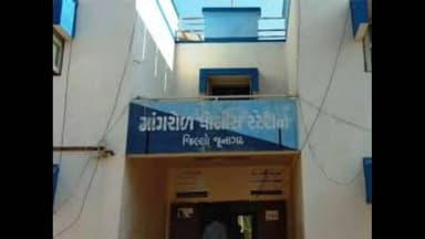 માંગરોળ: ના રહીજ ગામે પ્રેમસંબંધનું મનદુઃખ રાખી યુવાનના ઘરે હુમલો: ૬ નામજોગ સહિત ૯ સામે ગુનો