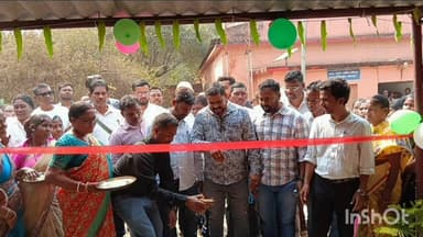 मनोहरपुर: प्रखंड परिसर में पलाश दीदी कैफे का उद्घाटन किया गया