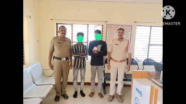 మద్యం సేవించి ద్విచక్ర వాహనాలు నడుపుతున్న ఇద్దరు వ్యక్తులకు 20,000 జరిమానా విధించిన ఏలూరు కోర్టు