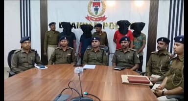 धनबाद/केंदुआडीह: बरमसिया फुटबॉल ग्राउंड में होली पर फायरिंग, 4 गिरफ्तार: सीटी एसपी ने की प्रेस वार्ता