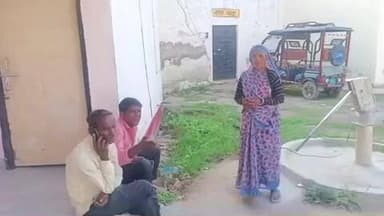 राठ: नगर के ब्लॉक गेट के पास संदिग्ध परिस्थितियों में वृद्ध व्यक्ति की हुई मौत, सड़क पर चलते-चलते आराम करने के लिए रुका था