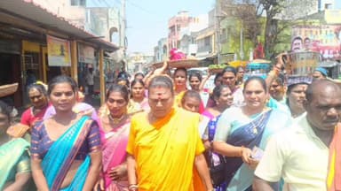 చిత్తూరు ట్రాన్స్ జెండర్స చే చౌడేశ్వరి అమ్మవారు ఆలయంలో అమ్మవారికి ప్రత్యేక పూజలు అన్నదాన కార్యక్రమం