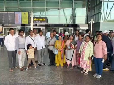 ಜಗಳೂರು: ಯುದ್ಧ ಬೀತಿ: ದುಬೈನಿಂದ ತಾಯ್ನಾಡಿಗೆ ಮರಳಿದ ತೋರಣಗಟ್ಟೆ ಗ್ರಾಮದ 16 ಜನ