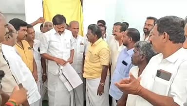 ஆண்டிப்பட்டி: ஆண்டிபட்டியில் OPS அணியினர், DMK, VCKவை சேர்ந்த 70க்கும் மேற்பட்டோர் ADMK வில் இணைந்தனர்