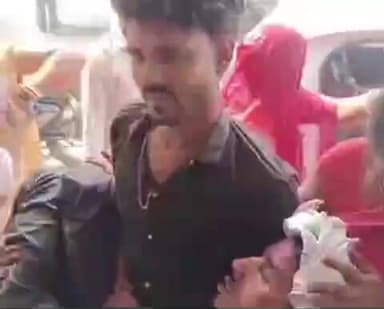 उजियारपुर: लोहागीर पंचायत में युवक की बेरहमी से पिटाई, अस्पताल में भर्ती