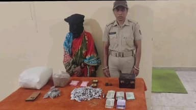 ଓରିଏଣ୍ଟ: ଗଞ୍ଜେଇ ଚୋରା ଚାଲାଣ ଅଭିଯୋଗ ରେ ଜଣେ ଅଭିଯୁକ୍ତ ଗିରଫ ସହ କୋର୍ଟ ଚାଲାଣ ଏବଂ ୨କେଜି ୯୯୦ ଗ୍ରାମ ଗଞ୍ଜେଇ ଜବତ